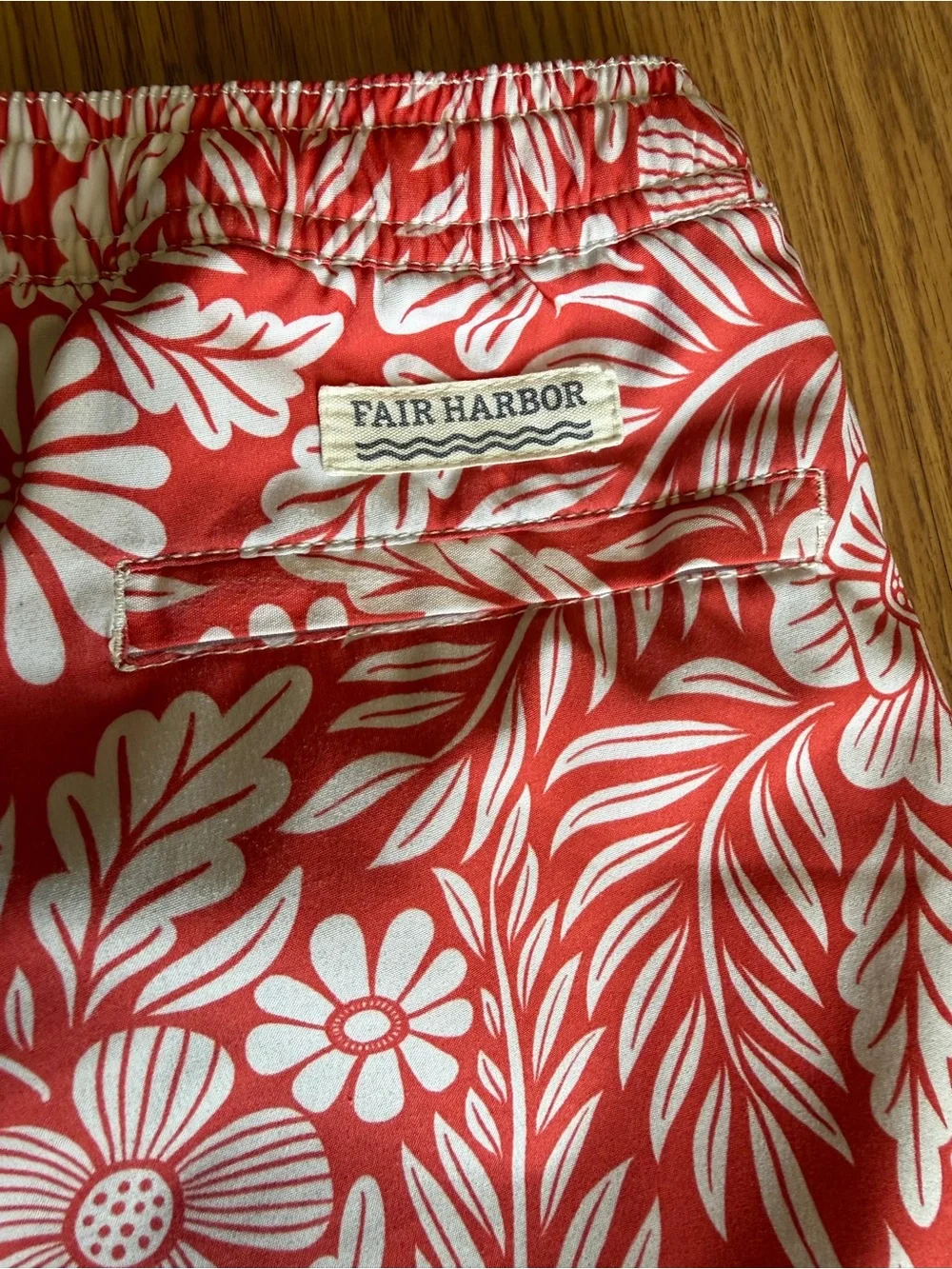🟢3/$15 🌺 Fair Harbor Boys Size S Soft Floral Swim Shorts | Red White Hawaiian Pr